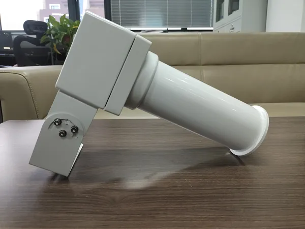 Remote sensing road temperature and humidity detector