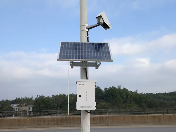 References and Suggestions for Equipment Selection in Traffic Weather Monitoring Stations (Weather Detectors)